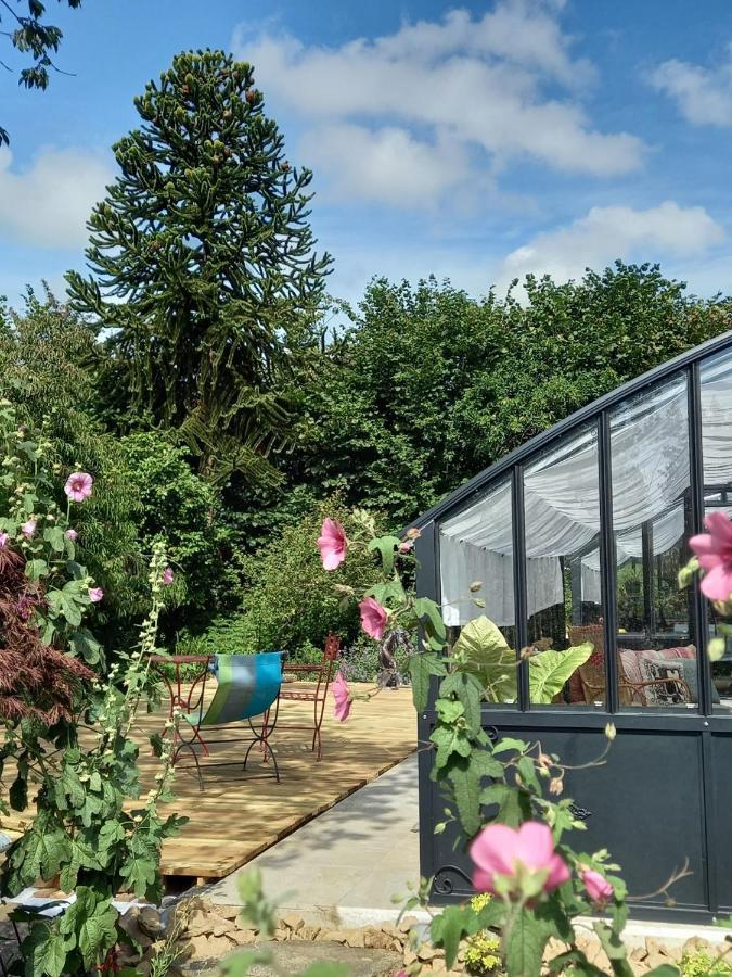 Le Petit Manoir Bed and Breakfast Isigny-le-Buat Buitenkant foto