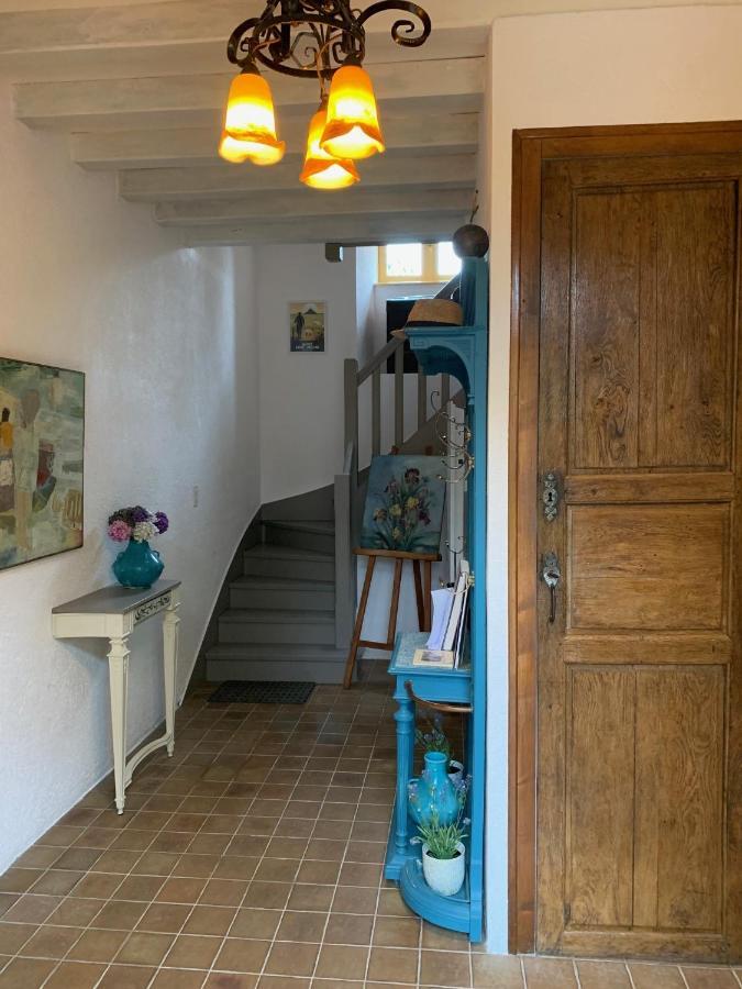 Le Petit Manoir Bed and Breakfast Isigny-le-Buat Buitenkant foto